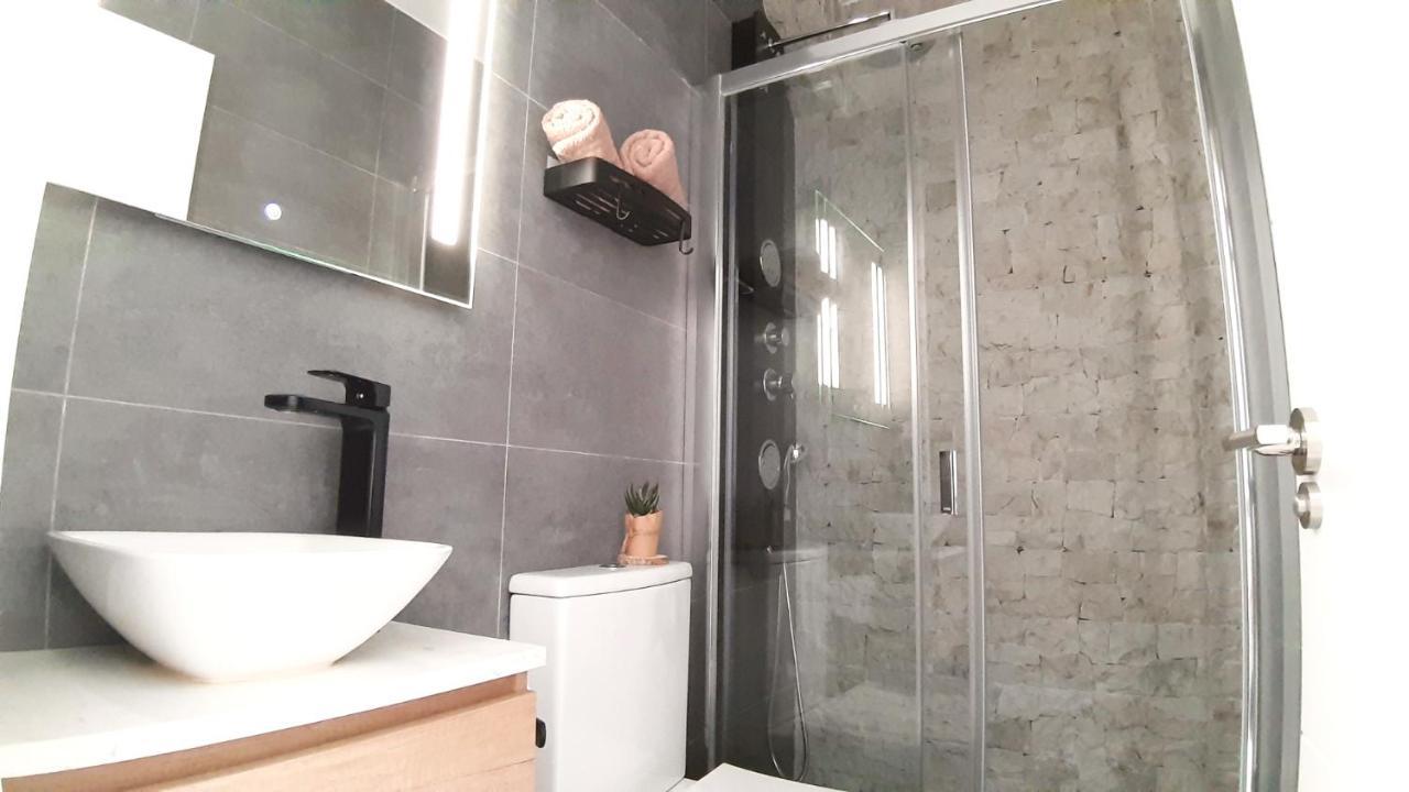 Sol Deluxe Nerja Apartment ภายนอก รูปภาพ