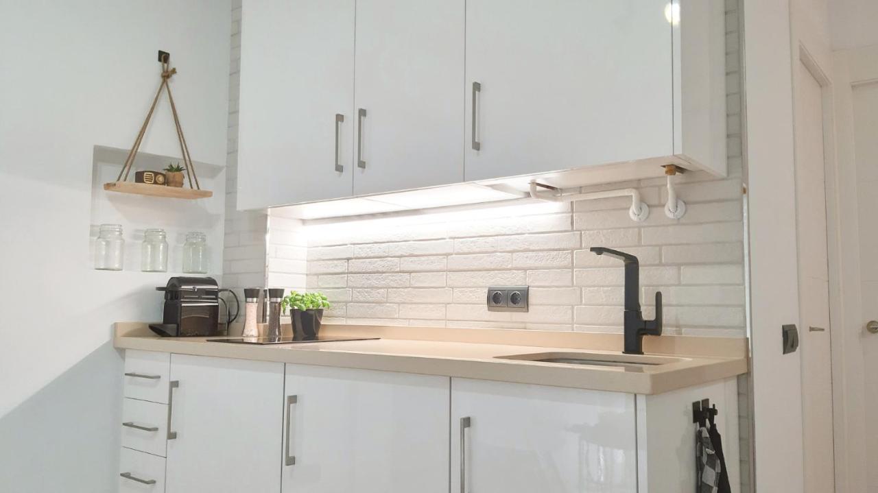 Sol Deluxe Nerja Apartment ภายนอก รูปภาพ