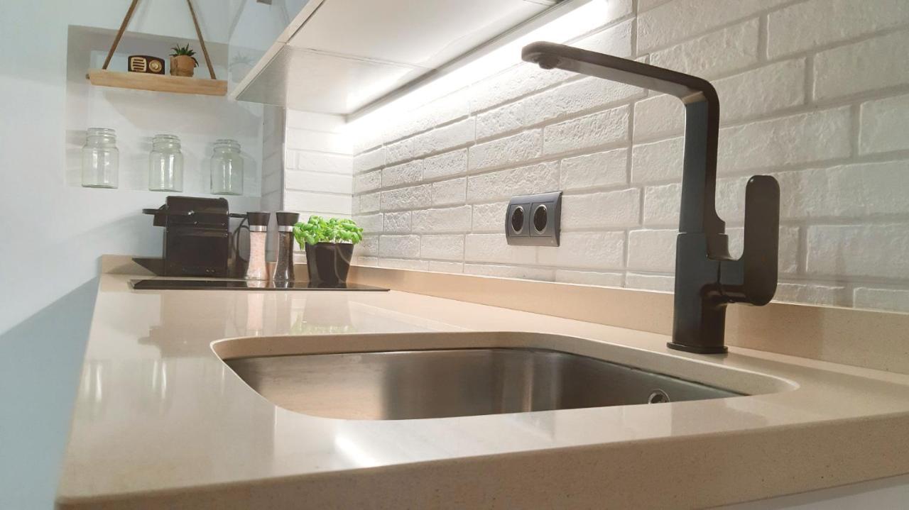 Sol Deluxe Nerja Apartment ภายนอก รูปภาพ