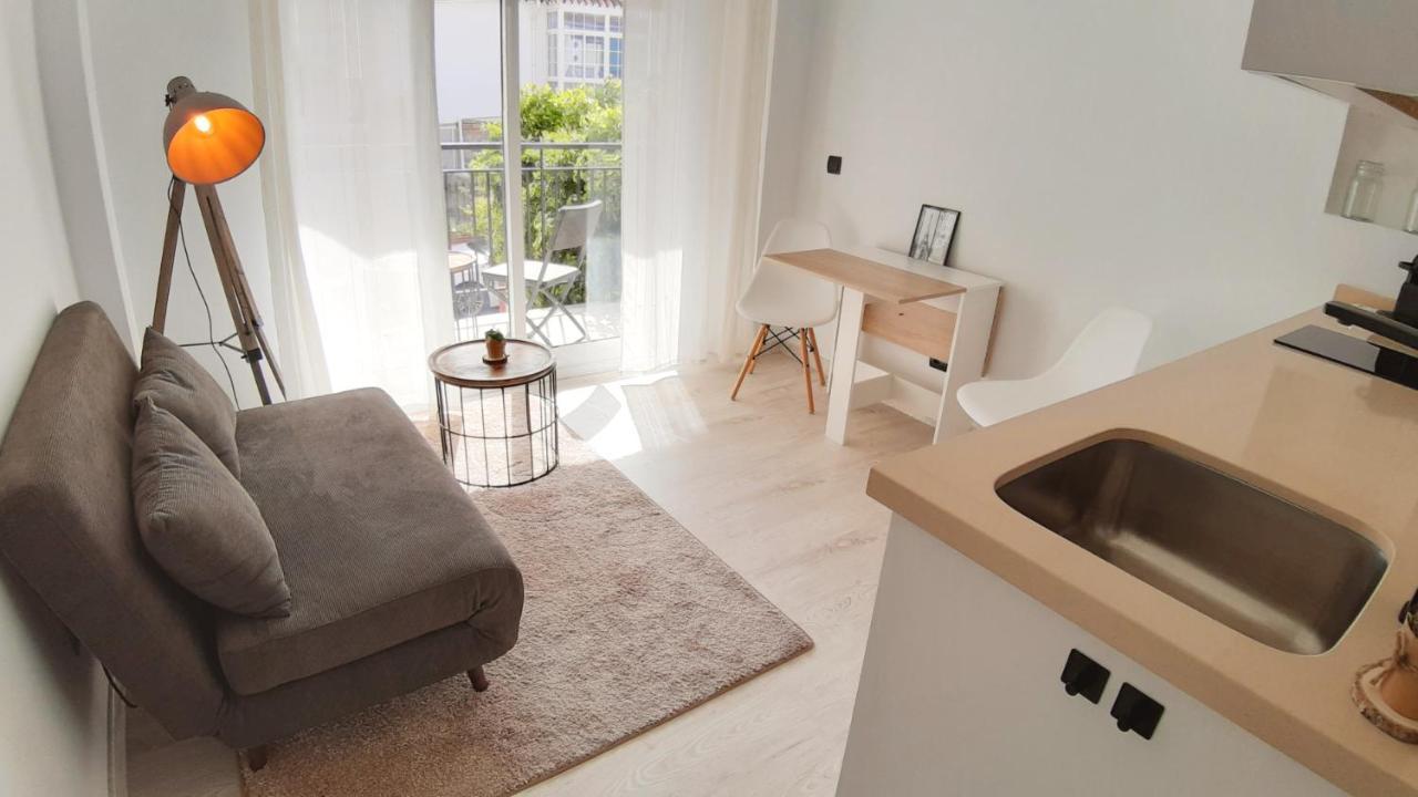 Sol Deluxe Nerja Apartment ภายนอก รูปภาพ